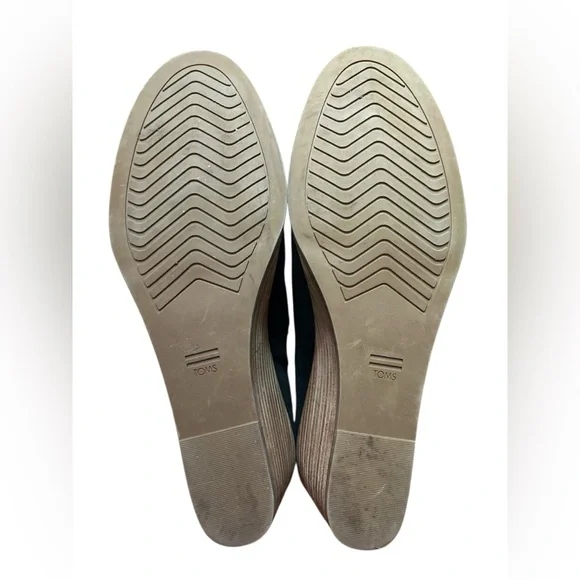 Toms Kallie Suede Wedge Black Ankle Bootie, Wedge Ankle Boots Size 10 - Picture 8 of 8